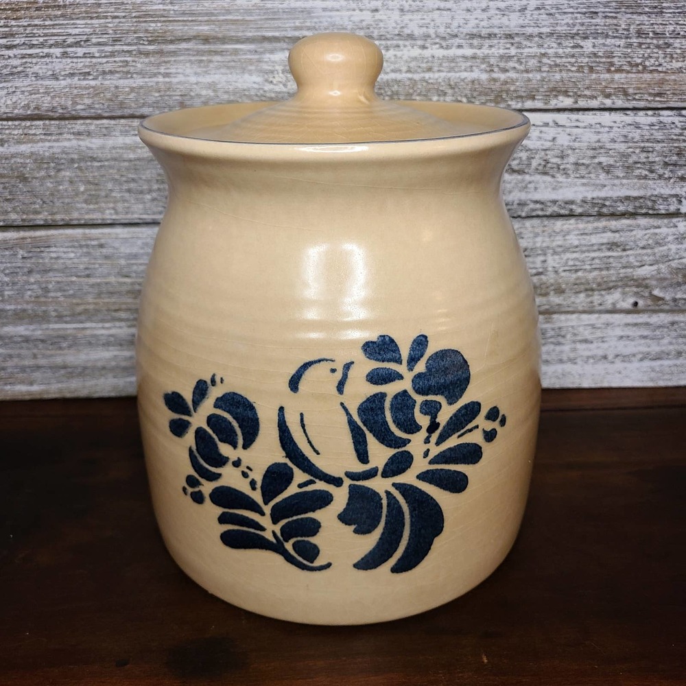 Pfaltzgraff Folk Art 506 Canister - 3 1/4 Qt